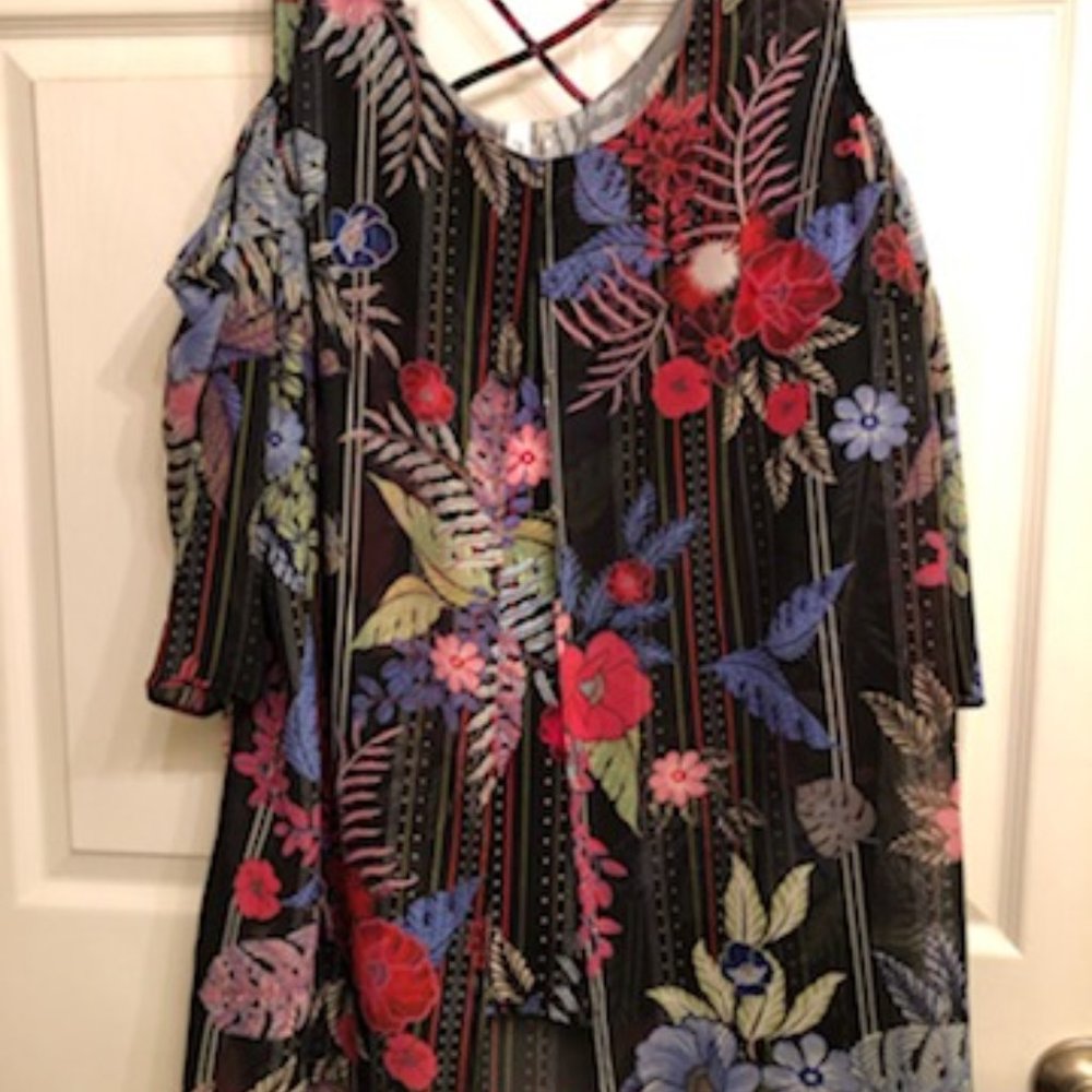 Women's Black Floral Cold Shoulder Blouse